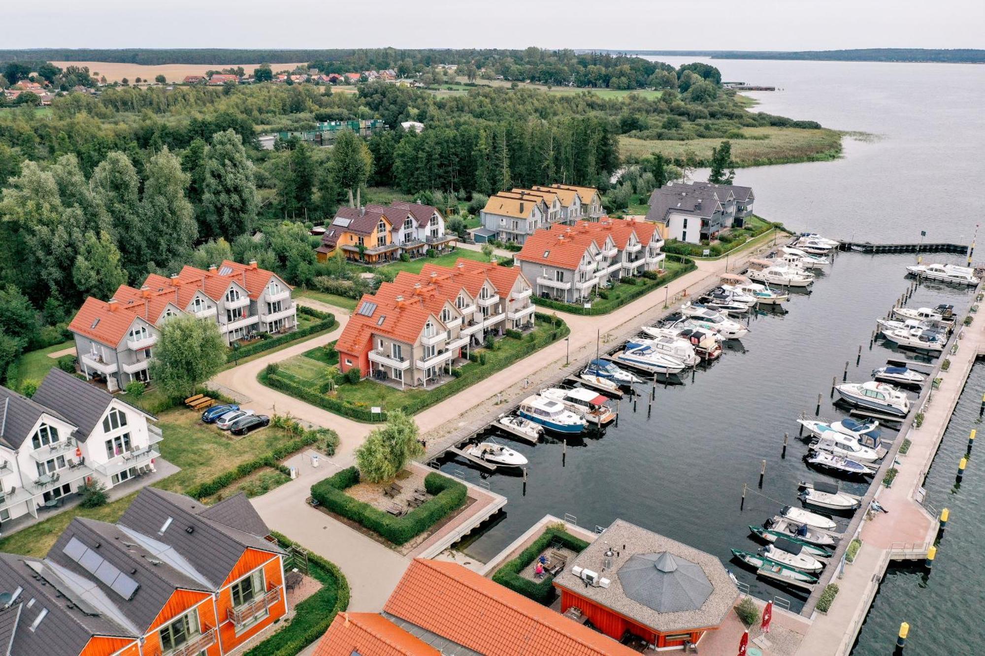 Apartment Plauseelig Mit Bootsliegeplatz Optional Plau am See Exterior foto